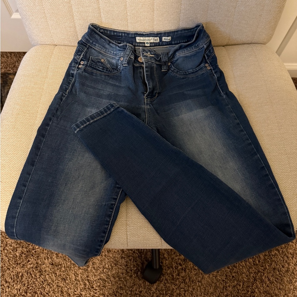 Classic Indigo Skinny Jeans for Women